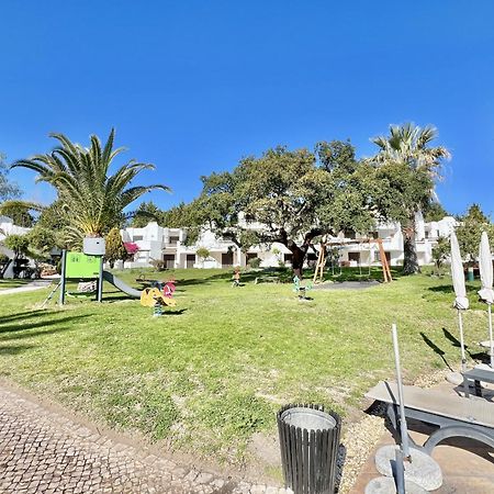 Albufeira Balaia Golf Vilage 4 With Pool By Homing Extérieur photo