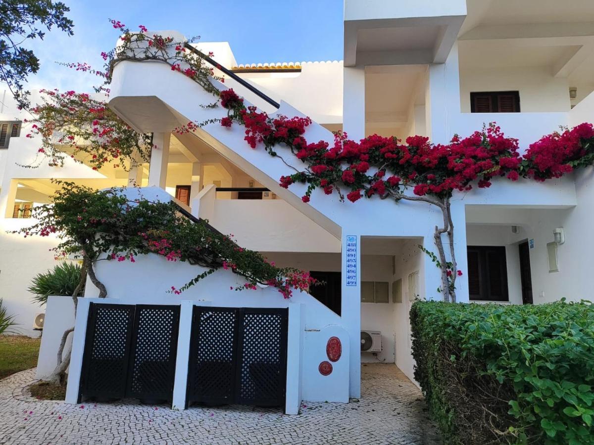 Albufeira Balaia Golf Vilage 4 With Pool By Homing Extérieur photo
