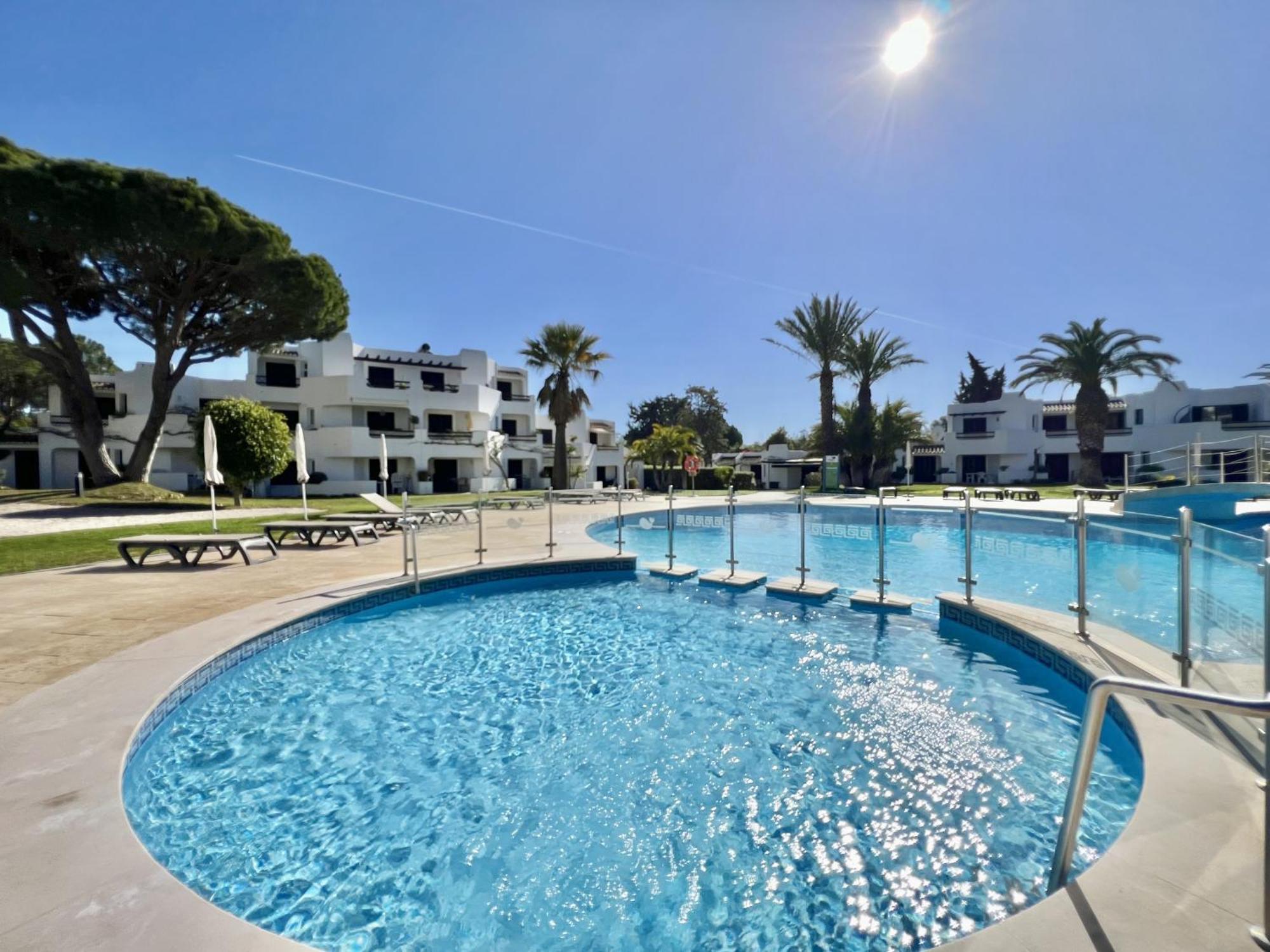 Albufeira Balaia Golf Vilage 4 With Pool By Homing Extérieur photo
