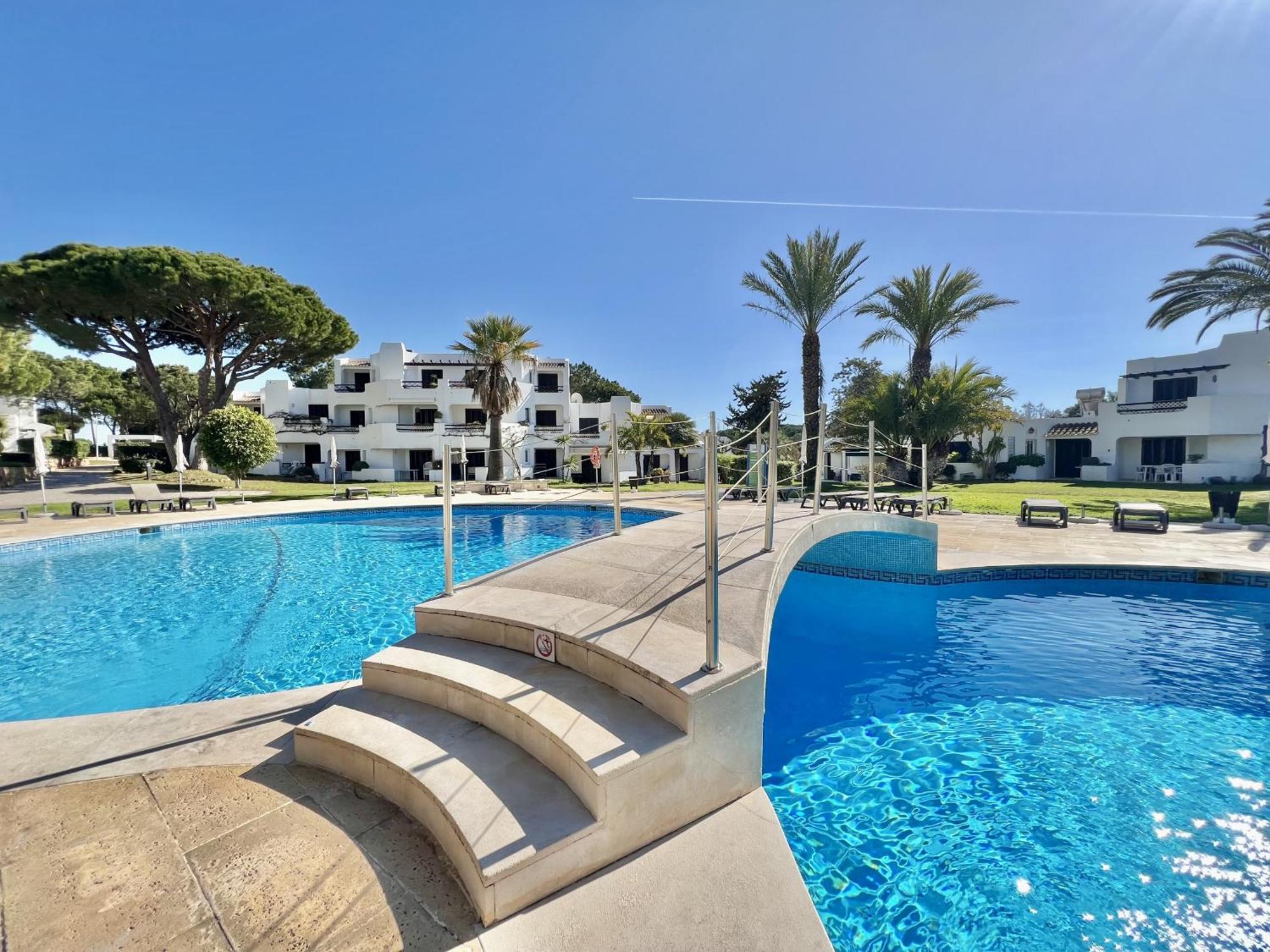 Albufeira Balaia Golf Vilage 4 With Pool By Homing Extérieur photo
